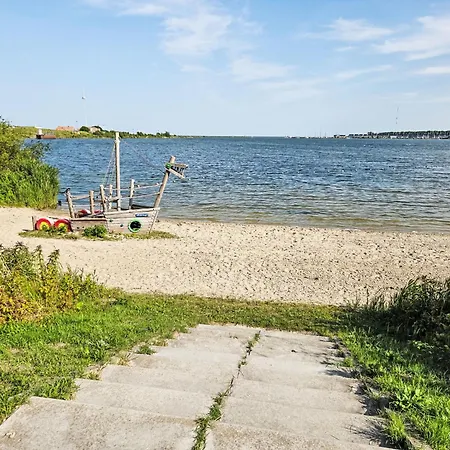 By Interhome Den Oever